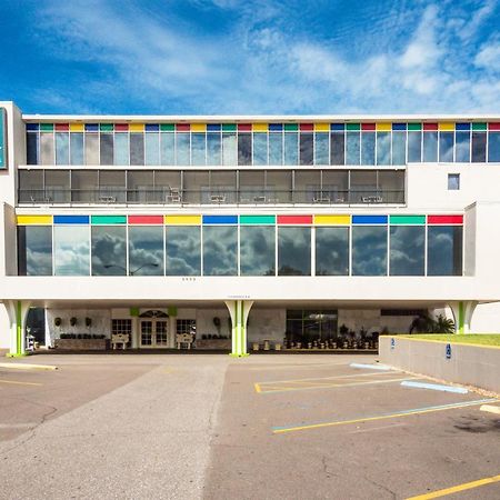Quality Inn & Suites Conference Center Winter Haven Bagian luar foto