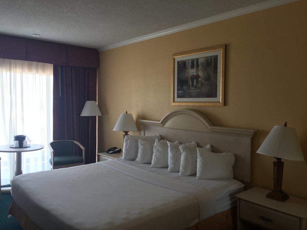 Quality Inn & Suites Conference Center Winter Haven Bagian luar foto